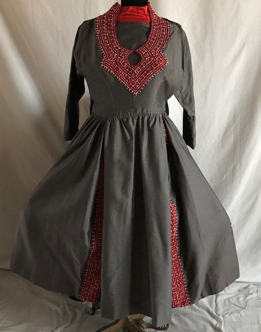 three-quarter length evening gown, gray with red trim